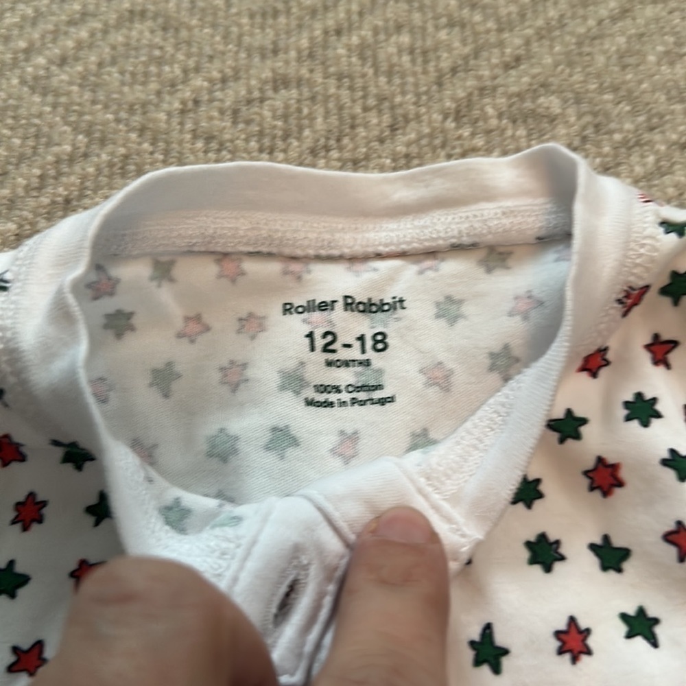 Roller Rabbit Red & Green Starry Night 12-18 M - Picture 4 of 6